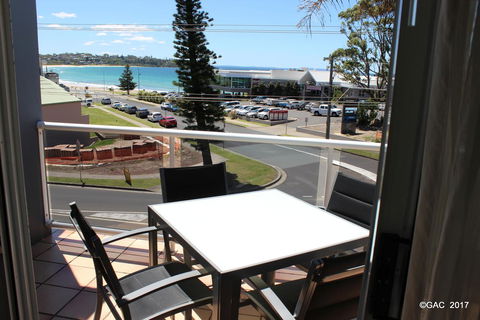 Mollymook Cove Apartments - Northern Rivers Accommodation 7