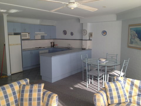 Breakers Apartments - Northern Rivers Accommodation 11