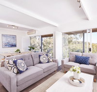 Bright and Spacious Family Home With Leafy Deck - Northern Rivers Accommodation