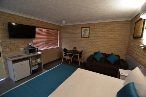 Best Western Kennedy Drive Airport Motel - Northern Rivers Accommodation 16