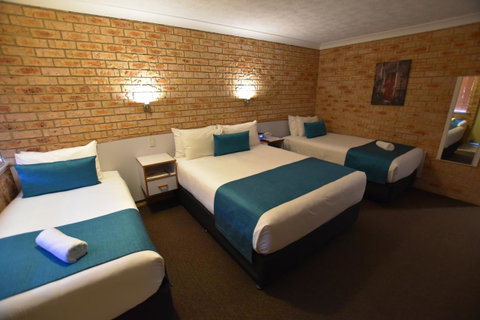 Best Western Kennedy Drive Airport Motel - Northern Rivers Accommodation 24