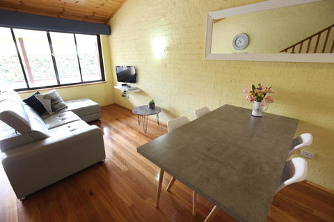Great Escape Lofts - Northern Rivers Accommodation 24