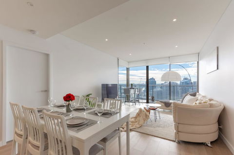 High Rise Apt In Heart Of Sydney Wt Harbour View - Northern Rivers Accommodation 9