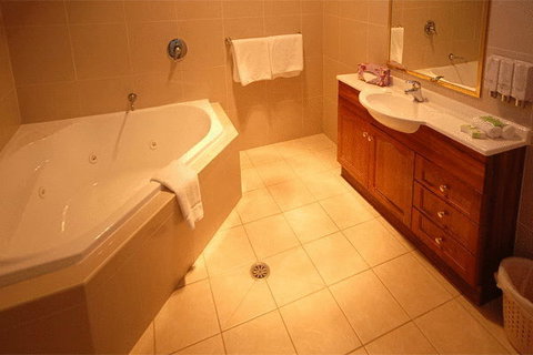 Potters Apartments - Northern Rivers Accommodation 16