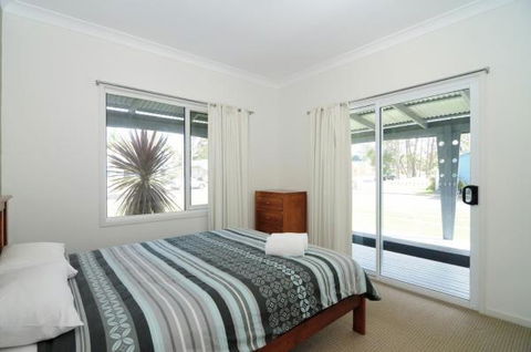 Huskisson Holiday Motel Cabins - Northern Rivers Accommodation 28