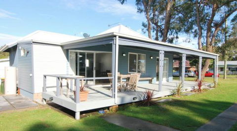 Huskisson Holiday Motel Cabins - Northern Rivers Accommodation 24