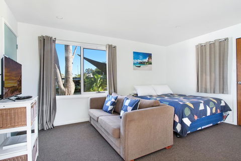 Huskisson Holiday Motel Cabins - Northern Rivers Accommodation 0
