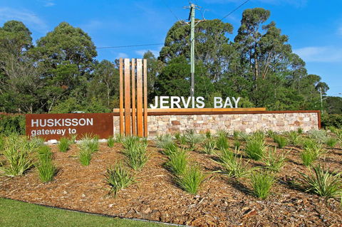 Huskisson Holiday Motel Cabins - Northern Rivers Accommodation 23