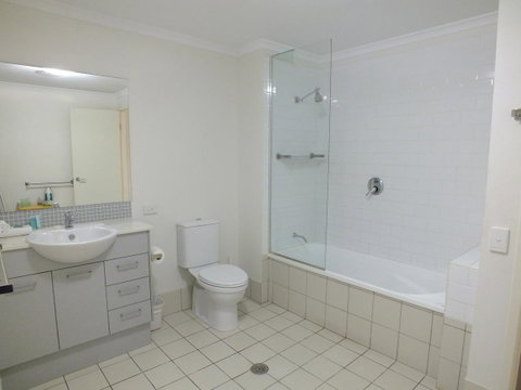 Pacific Marina Apartments - Northern Rivers Accommodation 5