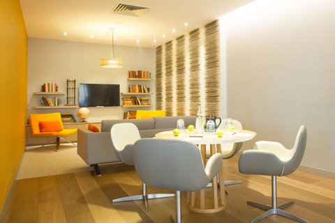 Novotel Sydney Darling Harbour - Northern Rivers Accommodation 27
