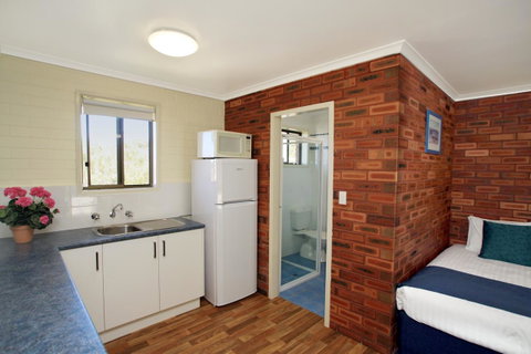 Pelican Motor Inn - Northern Rivers Accommodation 36