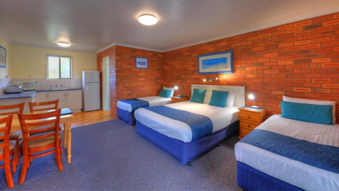 Pelican Motor Inn - Northern Rivers Accommodation 4