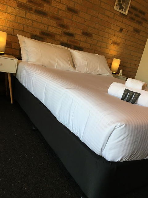 Bega Downs Motor Inn - Northern Rivers Accommodation 12