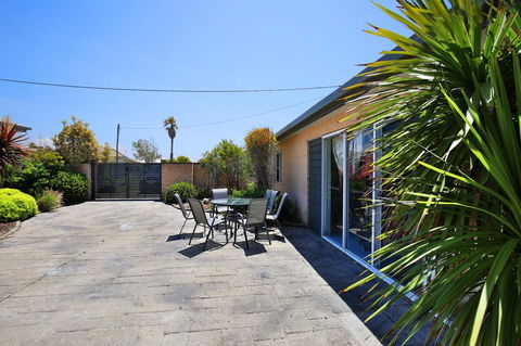 Neptune I Absolute Beachfront I Stunning Views - Northern Rivers Accommodation 28
