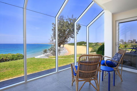 Neptune I Absolute Beachfront I Stunning Views - Northern Rivers Accommodation 4