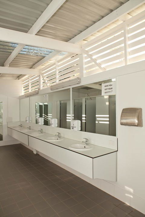 Blue Lagoon Beach Resort - Northern Rivers Accommodation 20