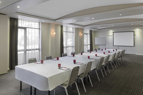 Mercure Newcastle - Northern Rivers Accommodation 24