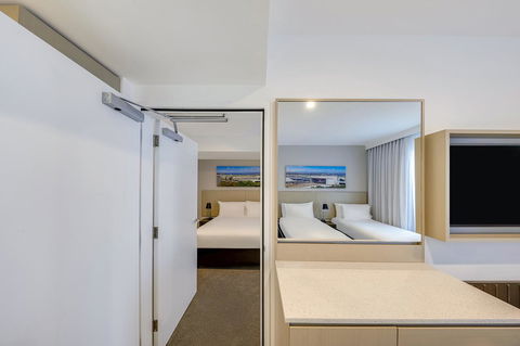 Travelodge Hotel Sydney Airport - Northern Rivers Accommodation 2