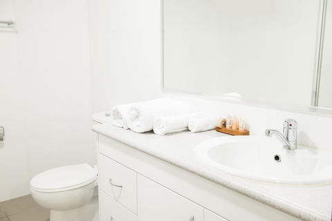 Copacabana Shores - Northern Rivers Accommodation 10