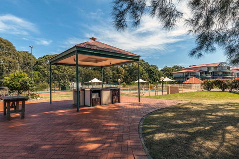 Condo 105 @ Horizons Golf Resort - Salamander Bay NSW - Northern Rivers Accommodation 24