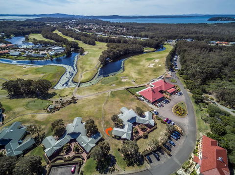 Condo 105 @ Horizons Golf Resort - Salamander Bay NSW - Northern Rivers Accommodation 7