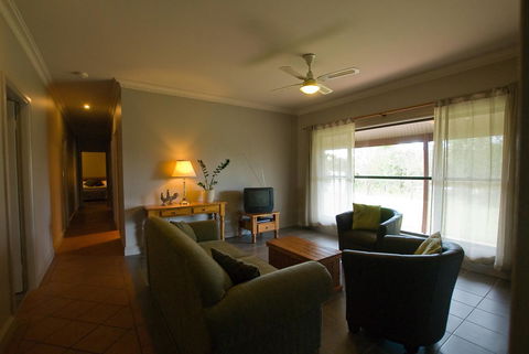 Ironstone Estate Lovedale - Northern Rivers Accommodation 34