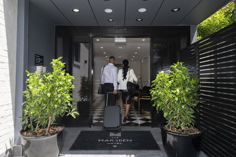 Holiday Inn & Suites - Parramatta Marsden Street, An IHG Hotel - Northern Rivers Accommodation 12