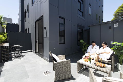 Holiday Inn & Suites - Parramatta Marsden Street, An IHG Hotel - Northern Rivers Accommodation 3