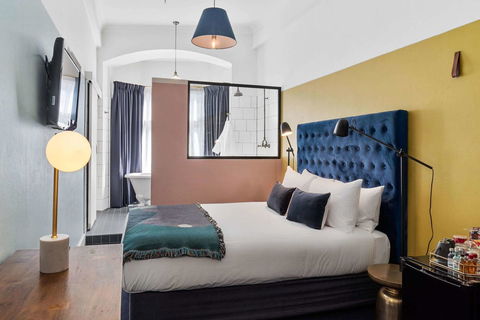 Hotel Harry, Ascend Hotel Collection - Northern Rivers Accommodation 24