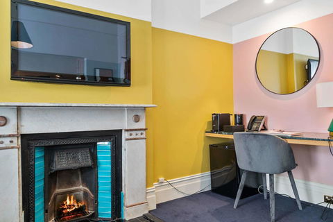 Hotel Harry, Ascend Hotel Collection - Northern Rivers Accommodation 4