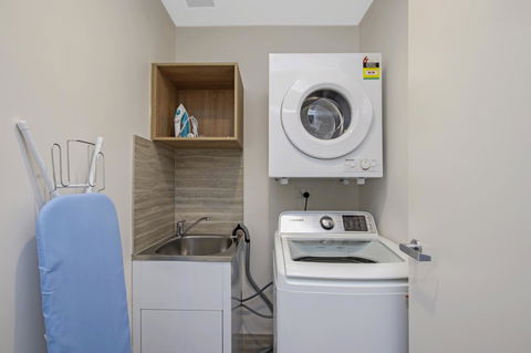 DD Apartments At International Convention Centre - Northern Rivers Accommodation 37