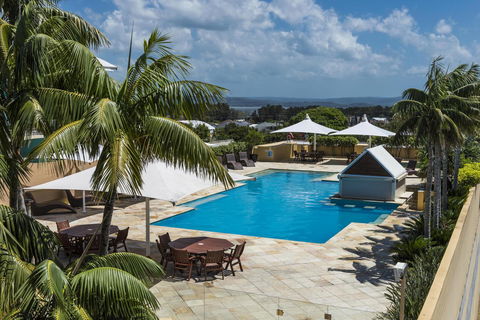 Oaks The Entrance Waterfront Suites - Northern Rivers Accommodation 18