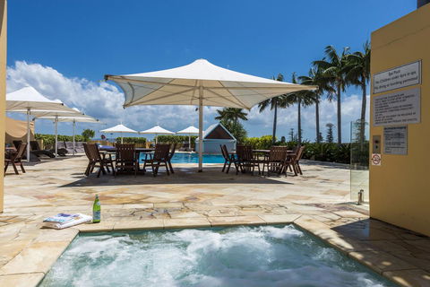 Oaks The Entrance Waterfront Suites - Northern Rivers Accommodation 20