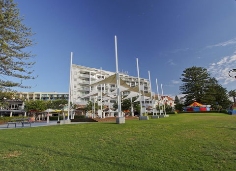 Oaks The Entrance Waterfront Suites - Northern Rivers Accommodation 22