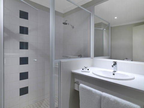 Mercure Sydney Bankstown - Northern Rivers Accommodation 9