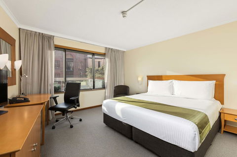 Sydney Harbour Hotel - Northern Rivers Accommodation 9