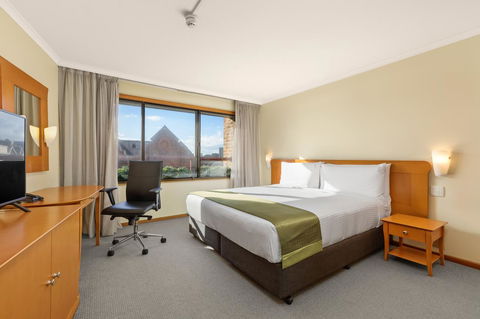 Sydney Harbour Hotel - Northern Rivers Accommodation 1