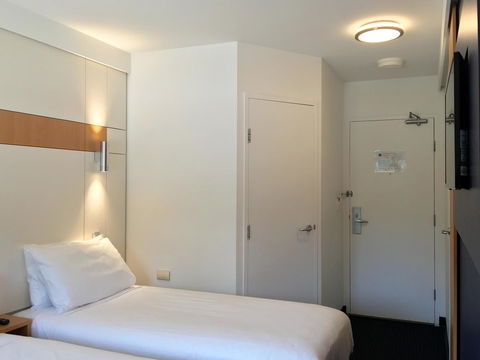 Ibis Budget - Gosford - Northern Rivers Accommodation 18