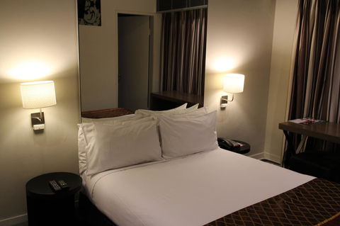 Kirketon Hotel Sydney - Northern Rivers Accommodation 9