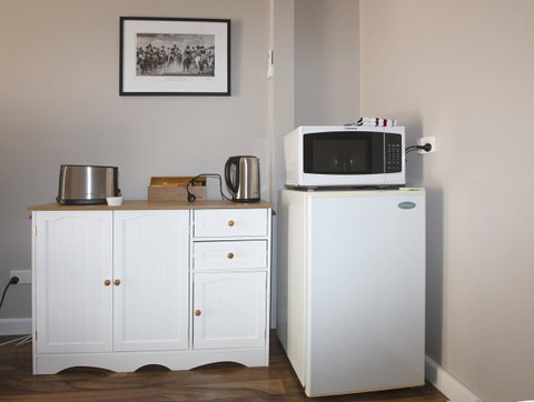 Pound Creek Gallery - Northern Rivers Accommodation 11