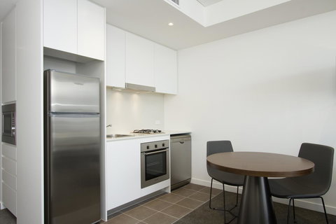 Silkari Suites At Chatswood - Northern Rivers Accommodation 4