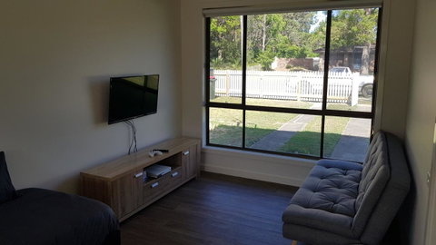 Golden Hill Cottage - Northern Rivers Accommodation 14