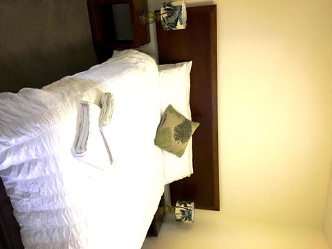 Boathouse Resort (Water Front) - Northern Rivers Accommodation 4