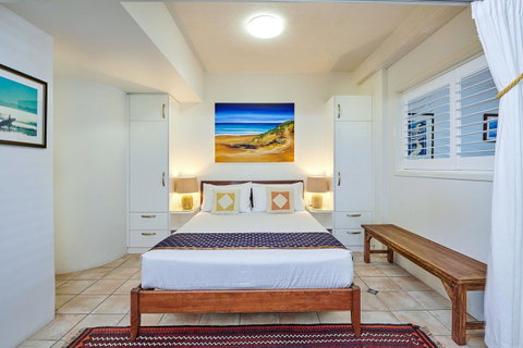 Julians Apartments - Northern Rivers Accommodation 7