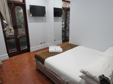 Newtown Cozy Stays - Northern Rivers Accommodation 4