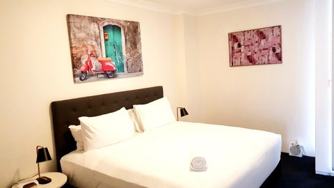 Liv Apartments Haymarket - Northern Rivers Accommodation 7