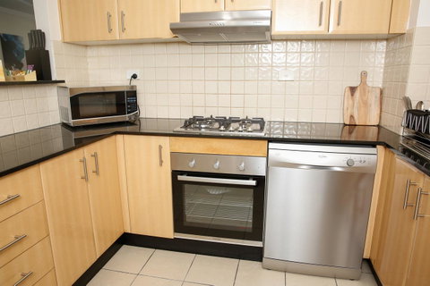 Liv Apartments Haymarket - Northern Rivers Accommodation 26