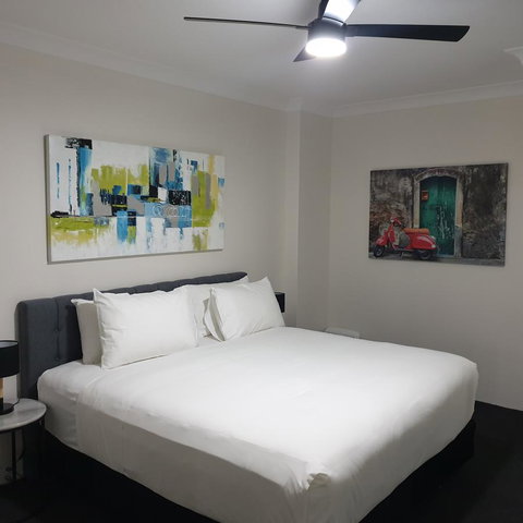 Liv Apartments Haymarket - Northern Rivers Accommodation 6