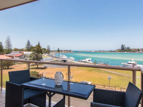 Shoreline 7 - Northern Rivers Accommodation 0