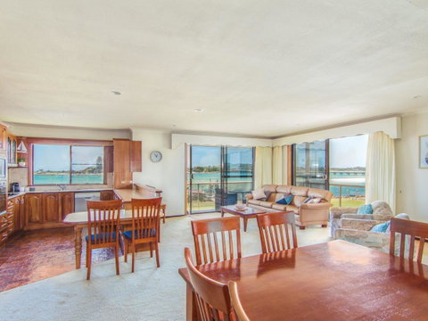 Shoreline 7 - Northern Rivers Accommodation 6